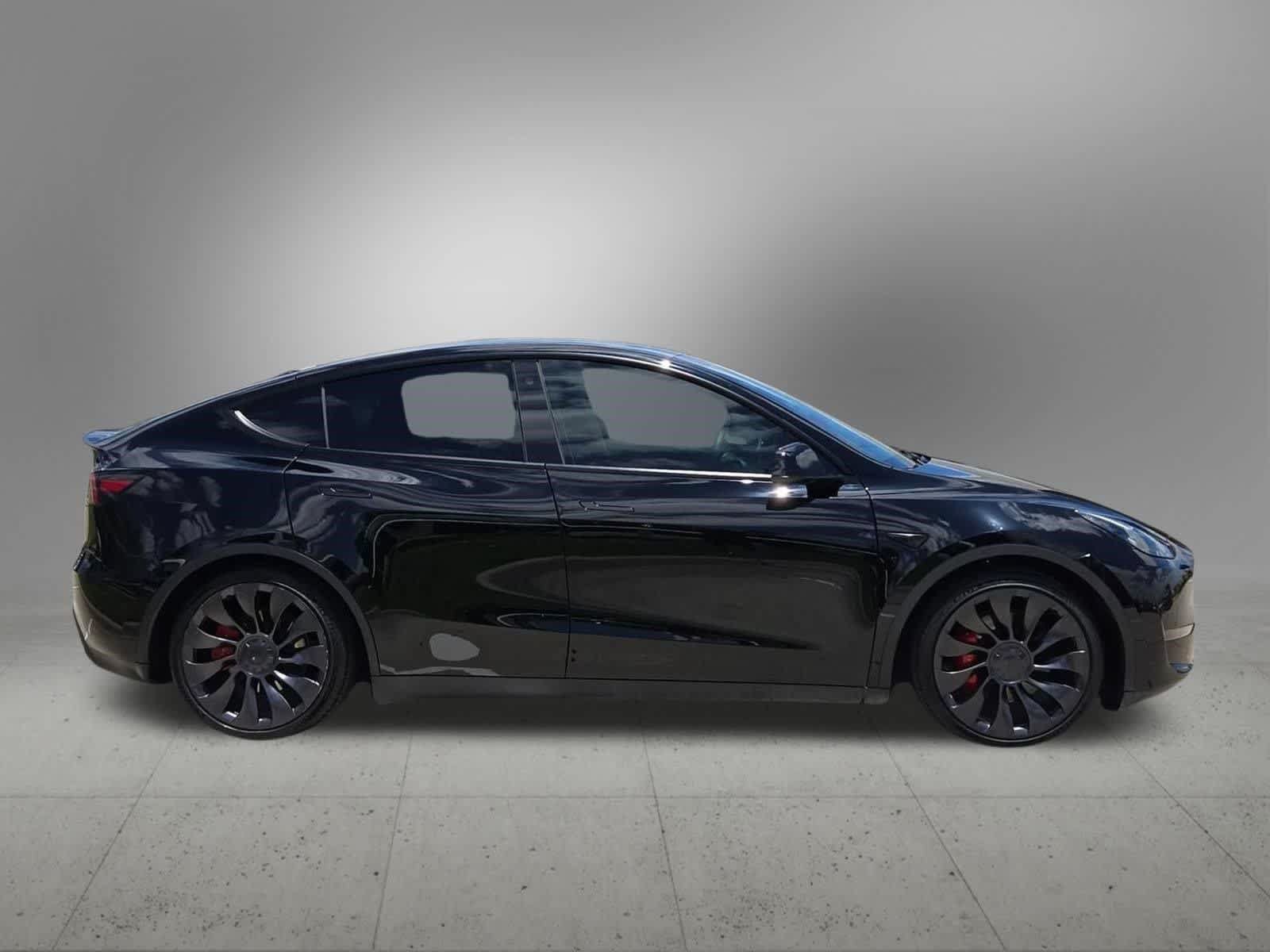 Used 2023 Tesla Model Y Performance AWD/4WD image 7