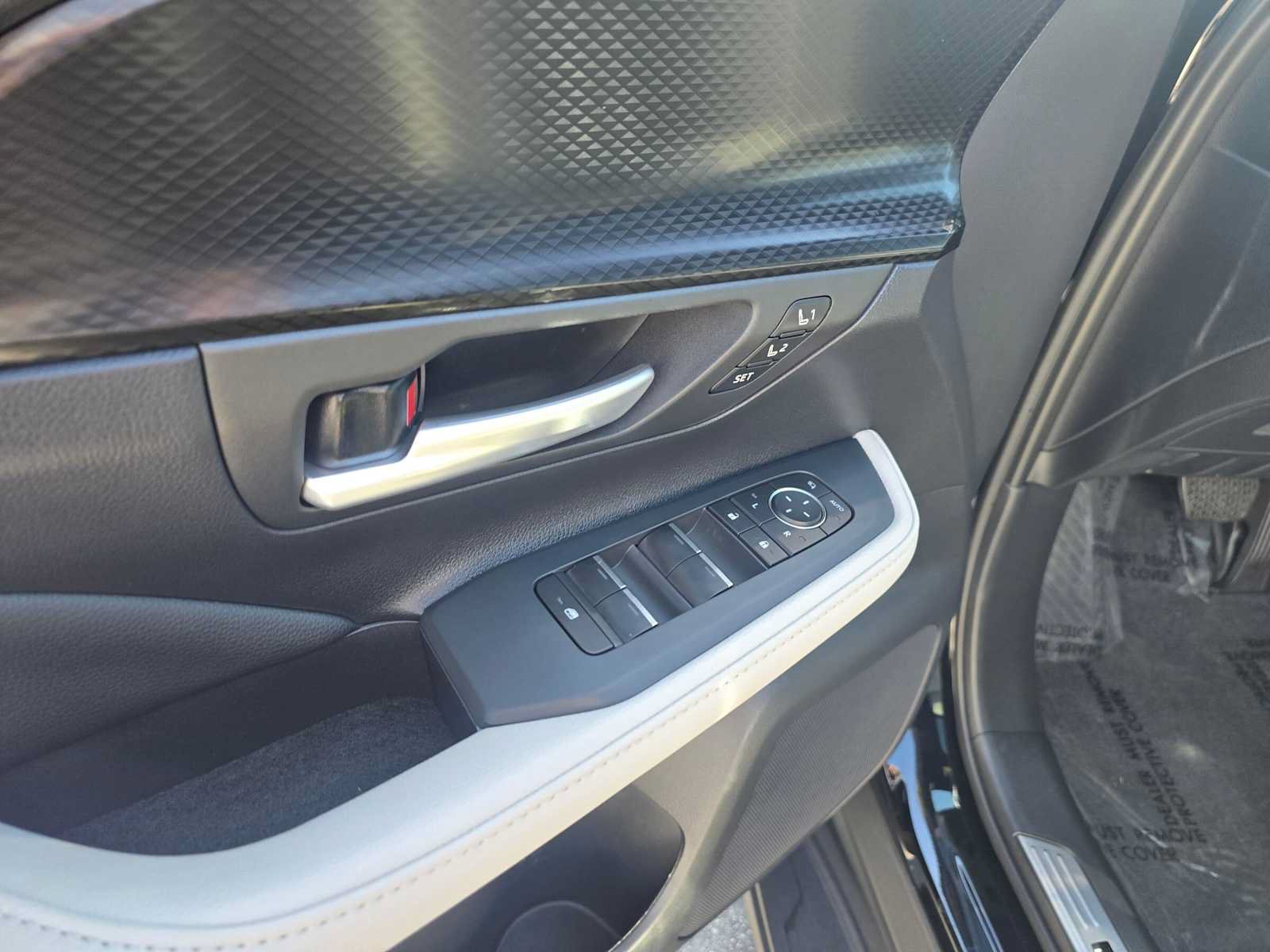 New 2026 Toyota Grand Highlander AWD Hybrid image 22