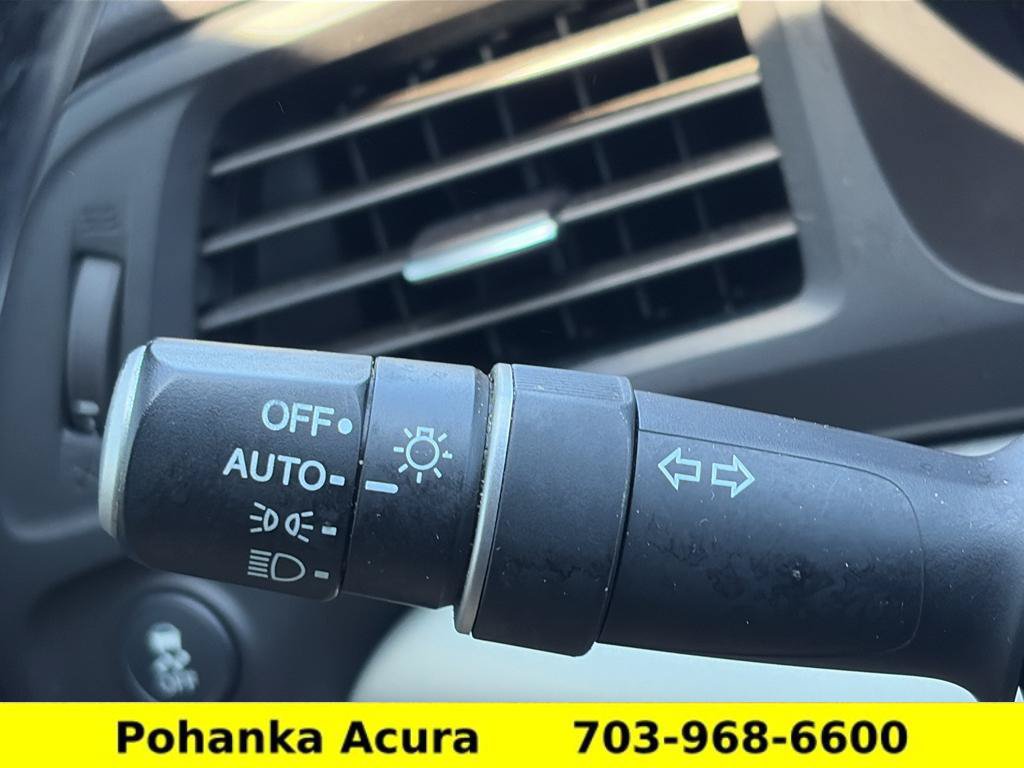 Used 2020 Acura ILX FWD image 11