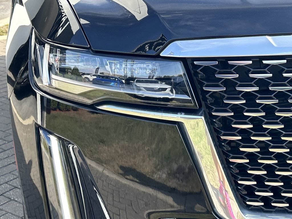 Certified 2024 Cadillac Escalade Premium Luxury image 7