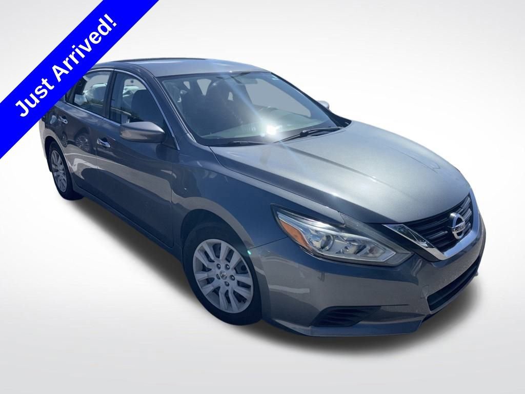 Used 2018 Nissan Altima 2.5 S w/ S Convenience Package