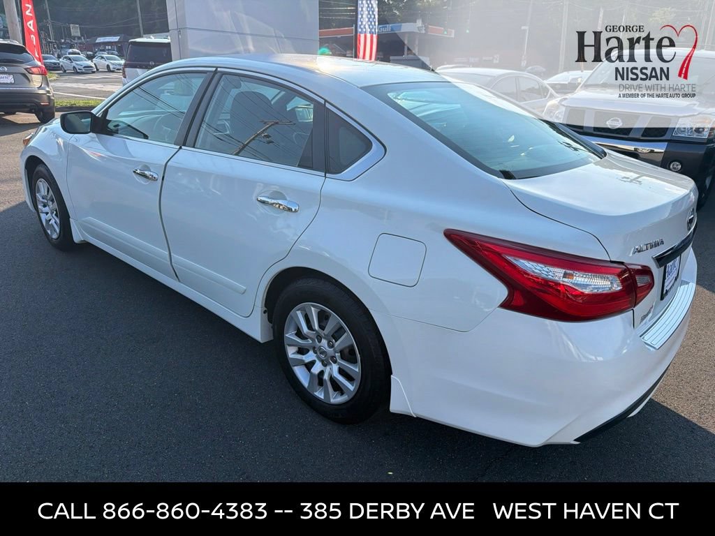 Used 2016 Nissan Altima 2.5 S w/ Power Driver Seat Package FWD image 6