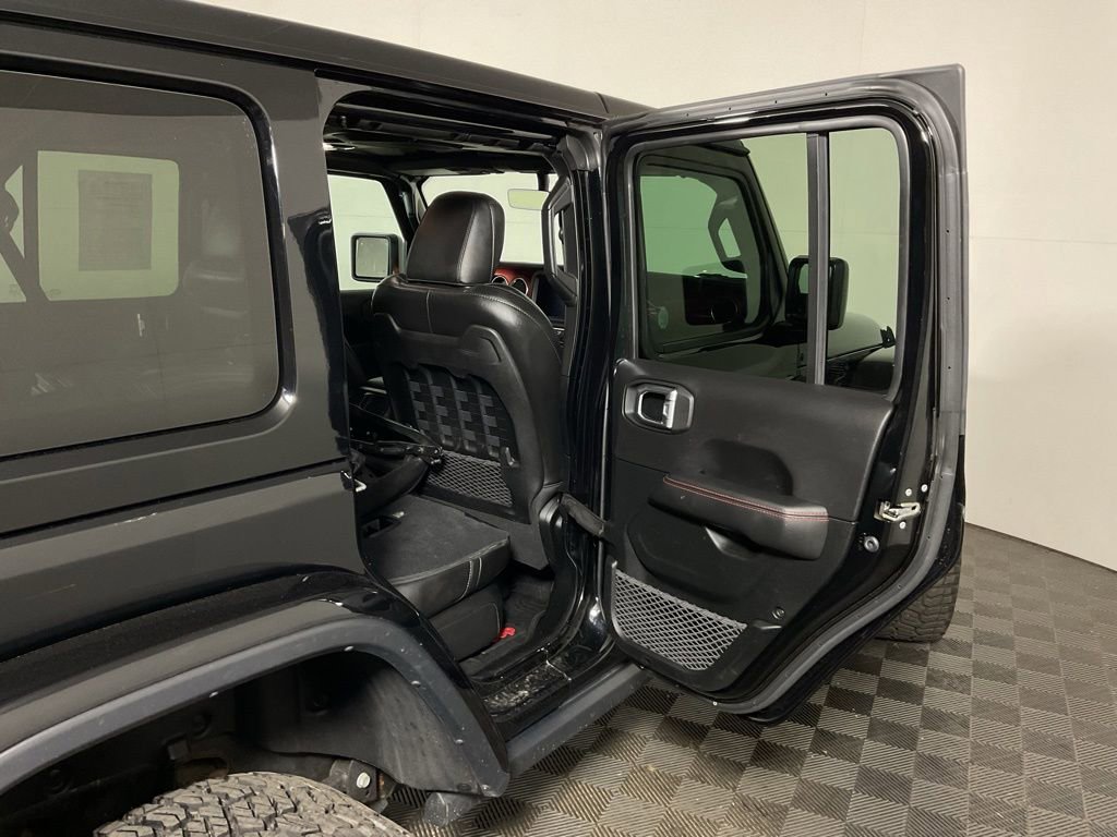 Used 2020 Jeep Wrangler Unlimited Rubicon w/ Uconnect 4C Nav & Sound Group AWD/4WD image 35