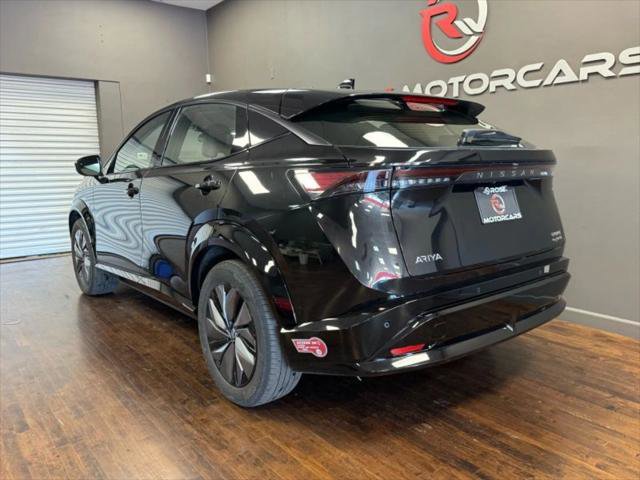Used 2023 Nissan Ariya AWD image 3