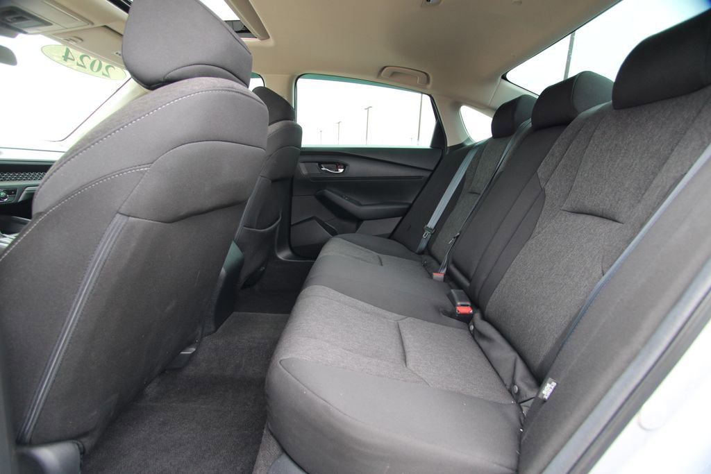 Used 2024 Honda Accord EX image 7