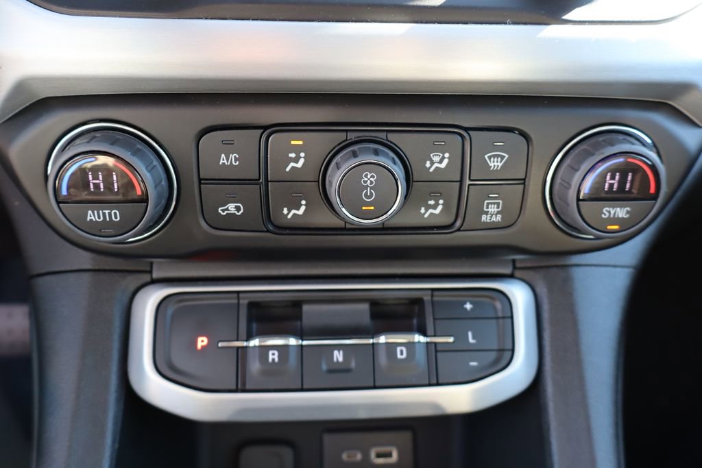 Used 2023 GMC Acadia SLE w/ Driver Convenience Package image 23