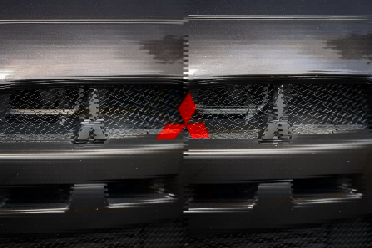 Used 2013 Mitsubishi Lancer Evolution MR image 14