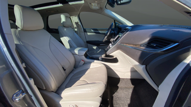 Used 2017 Lincoln MKC Reserve AWD/4WD image 24