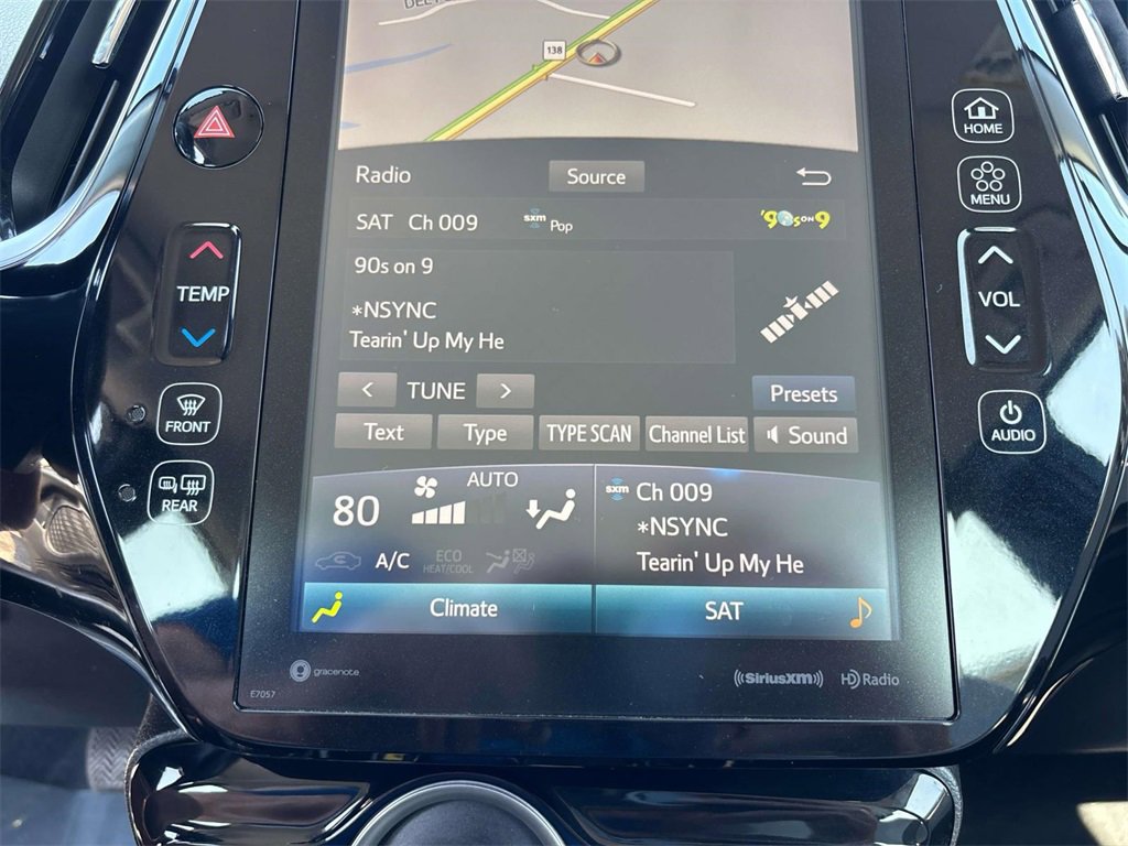 Used 2020 Toyota Prius Prime XLE image 27