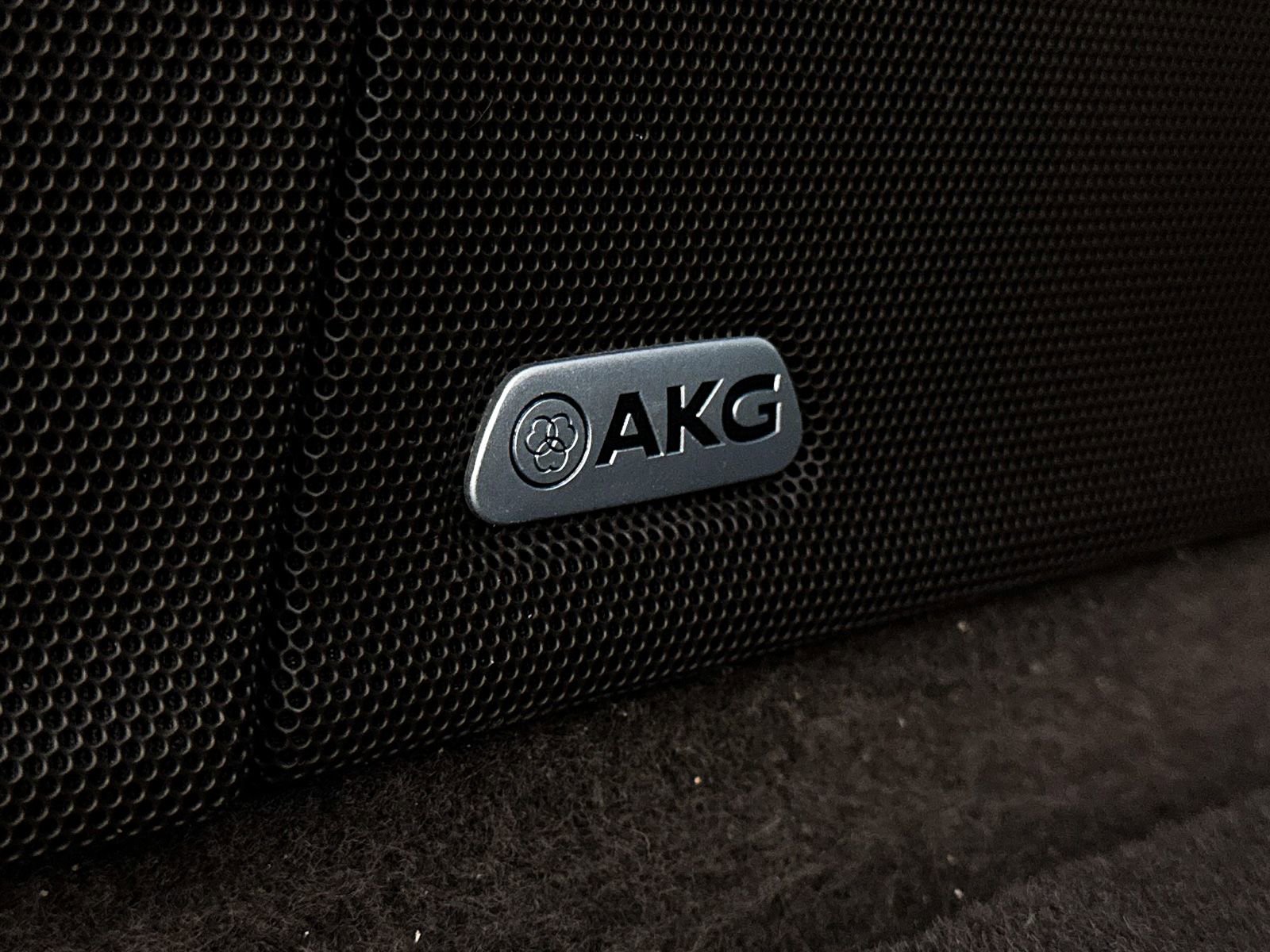 Used 2021 Cadillac Escalade ESV Sport w/ Driver Assist Tech Package image 9