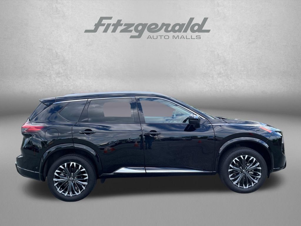 Used 2026 Nissan Rogue Platinum w/ Platinum Premium Package AWD/4WD image 3