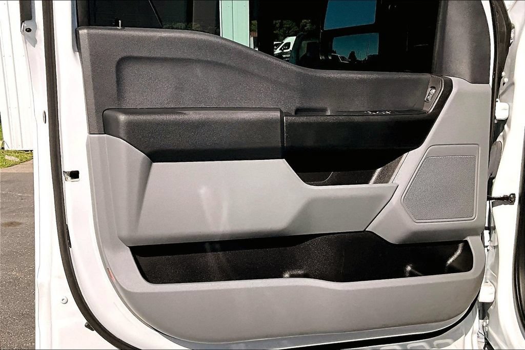Used 2024 Ford F350 XL w/ XL Chrome Package RWD image 22
