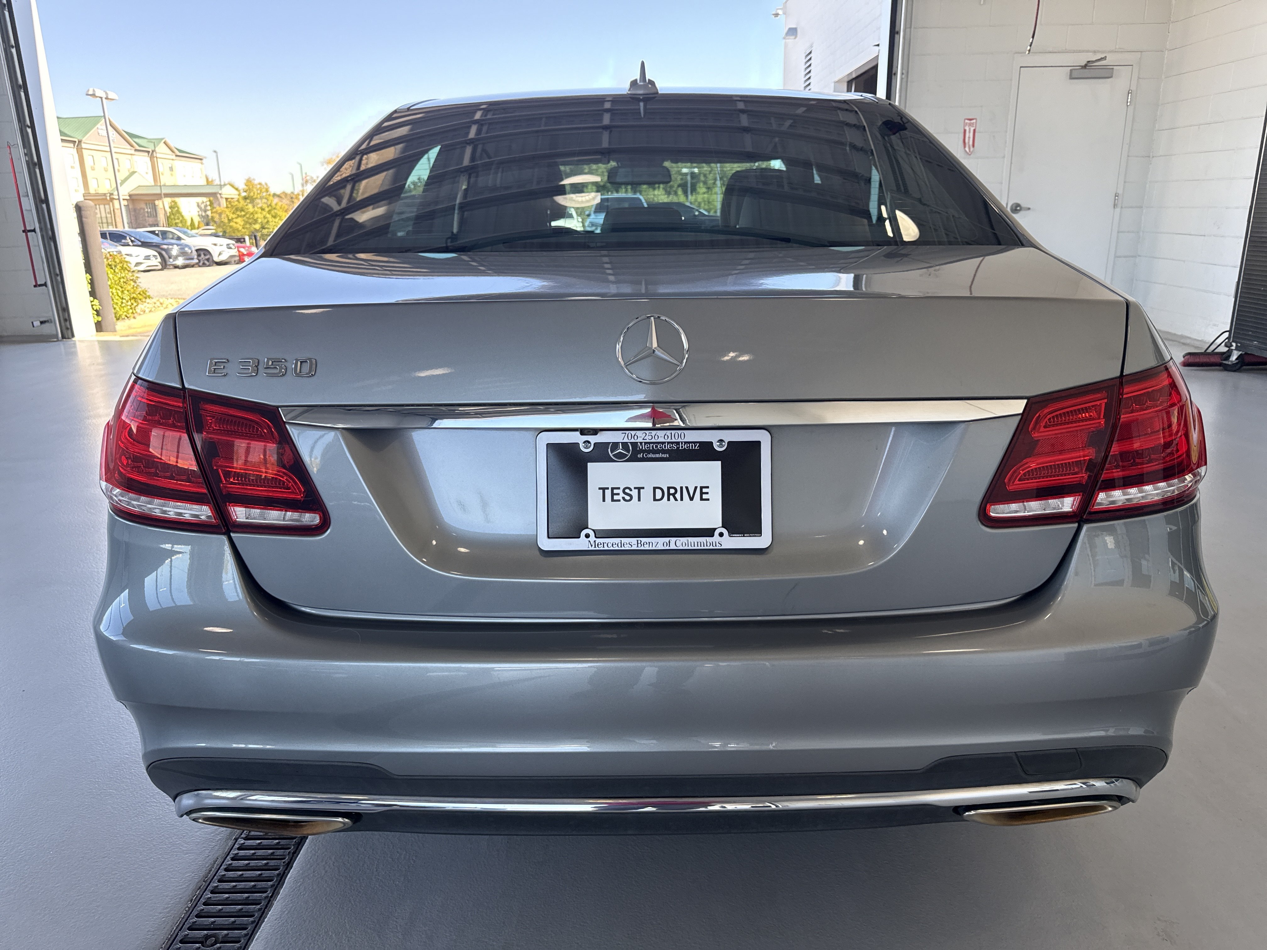 Used 2014 Mercedes-Benz E 350 Sedan image 7
