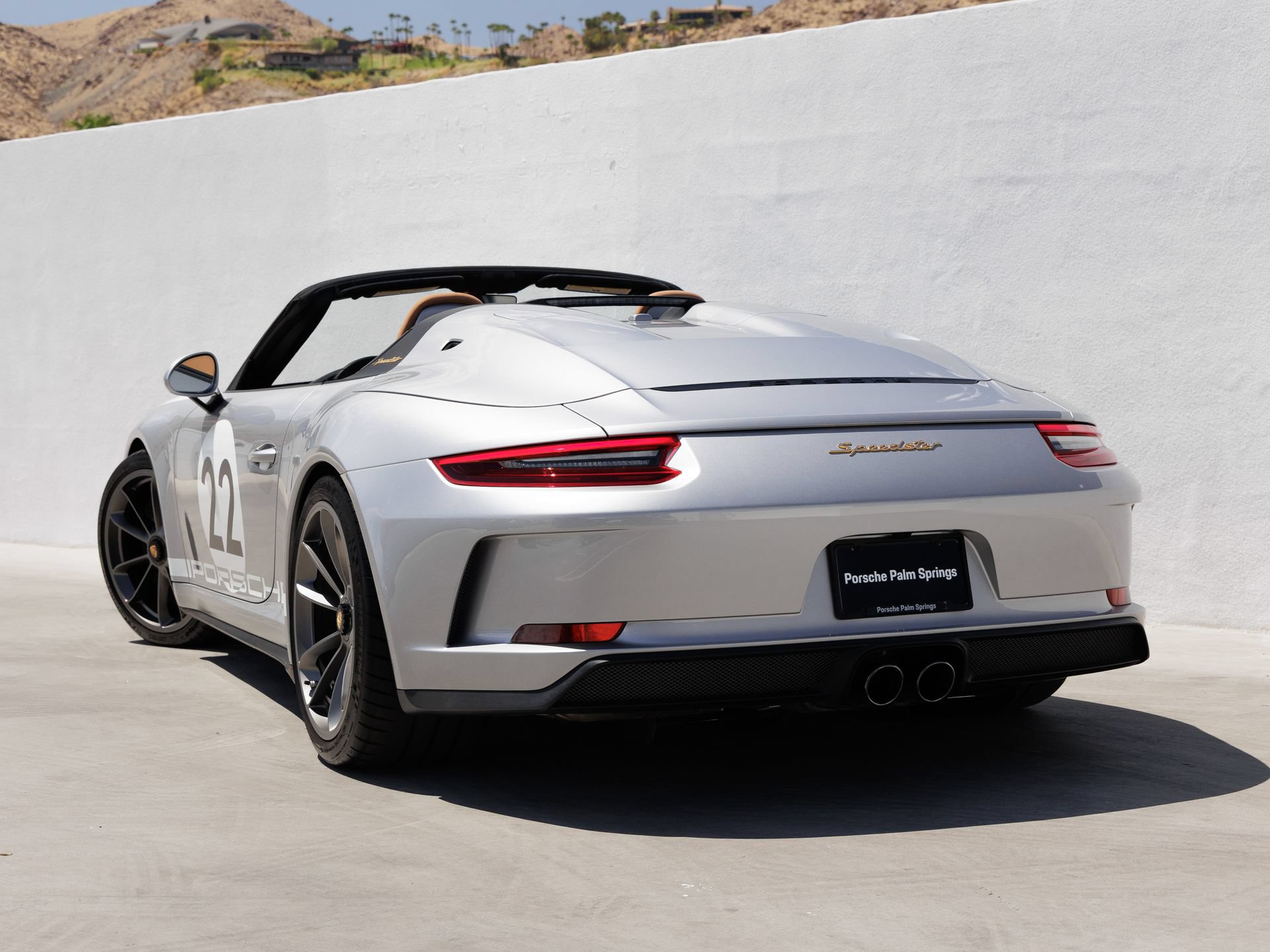 Certified 2019 Porsche 911 Speedster RWD image 3