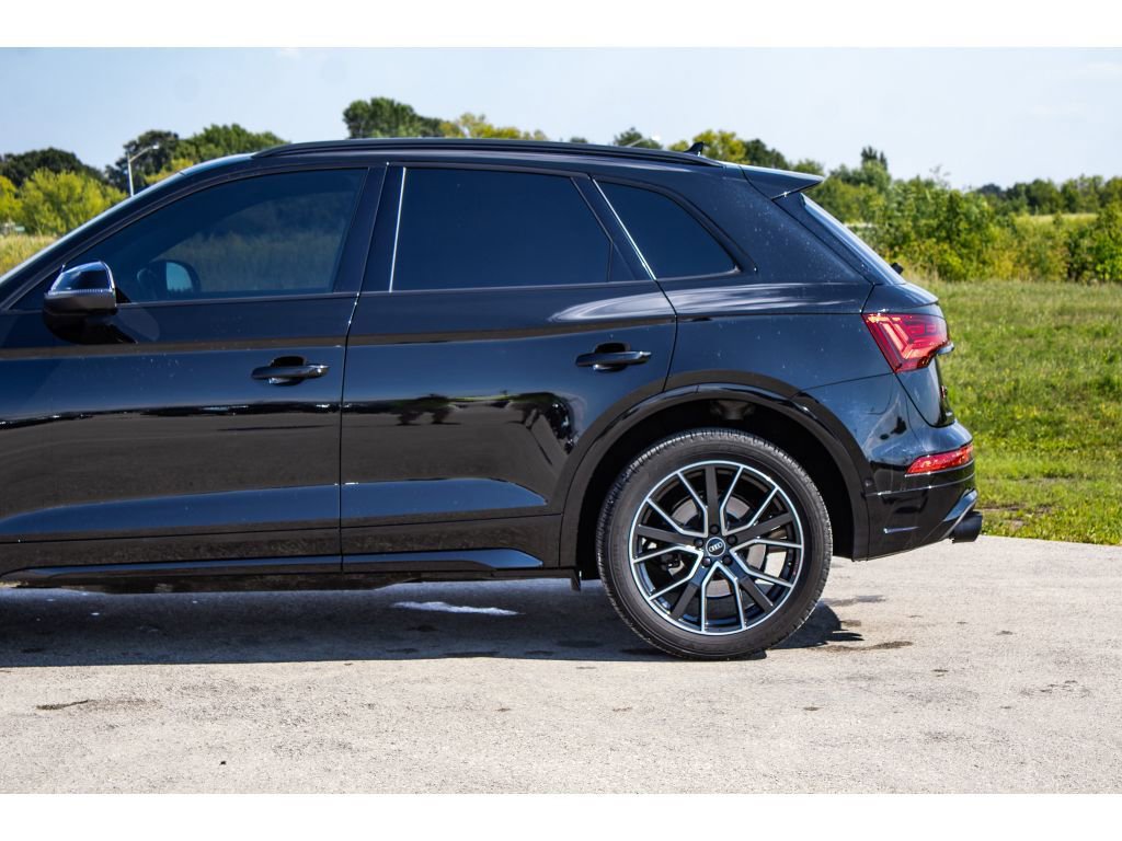 Used 2022 Audi SQ5 Prestige w/ Prestige Package image 42