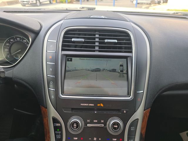 Used 2018 Lincoln MKX Reserve w/ Driver Assistance Package AWD/4WD image 16