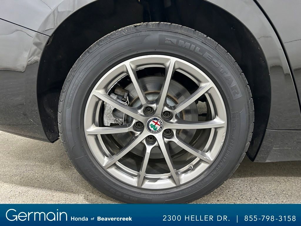 Used 2018 Alfa Romeo Giulia AWD image 10