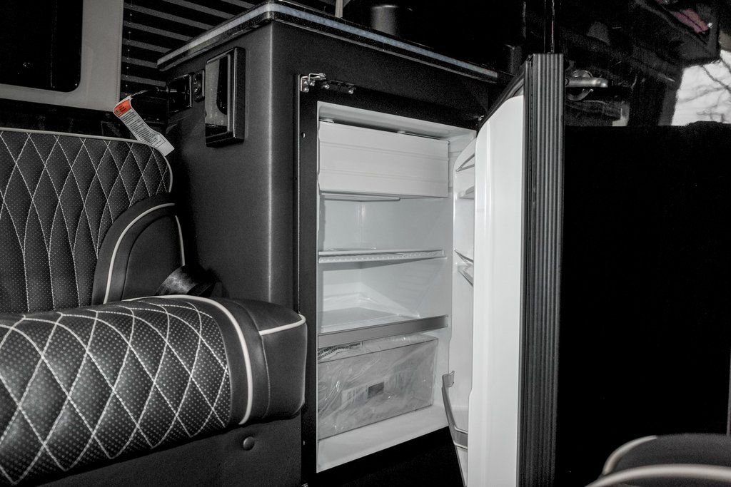 New 2025 Mercedes-Benz Sprinter 3500 image 38