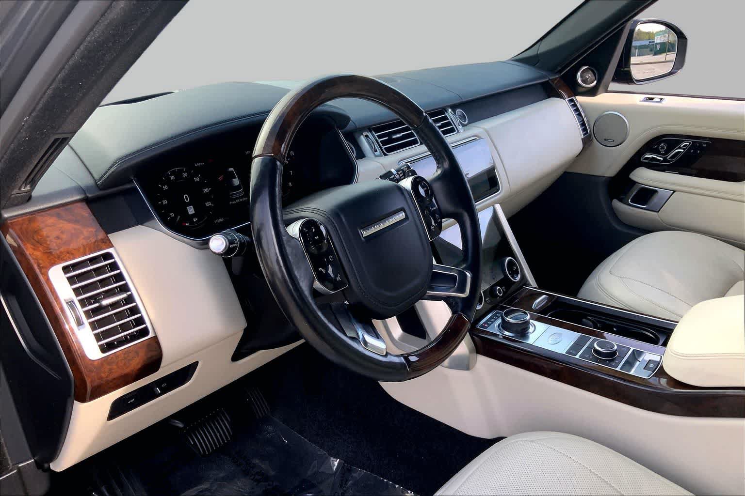 Used 2020 Land Rover Range Rover HSE AWD/4WD image 17
