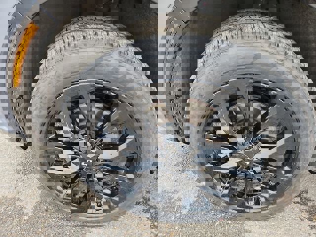 Used 2023 Kia Sorento SX image 33