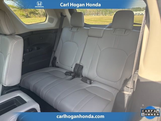 Used 2024 Honda Pilot Touring image 12