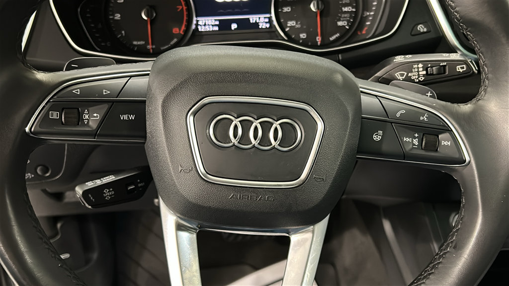 Used 2023 Audi Q5 2.0T Premium w/ Convenience Package AWD/4WD image 12