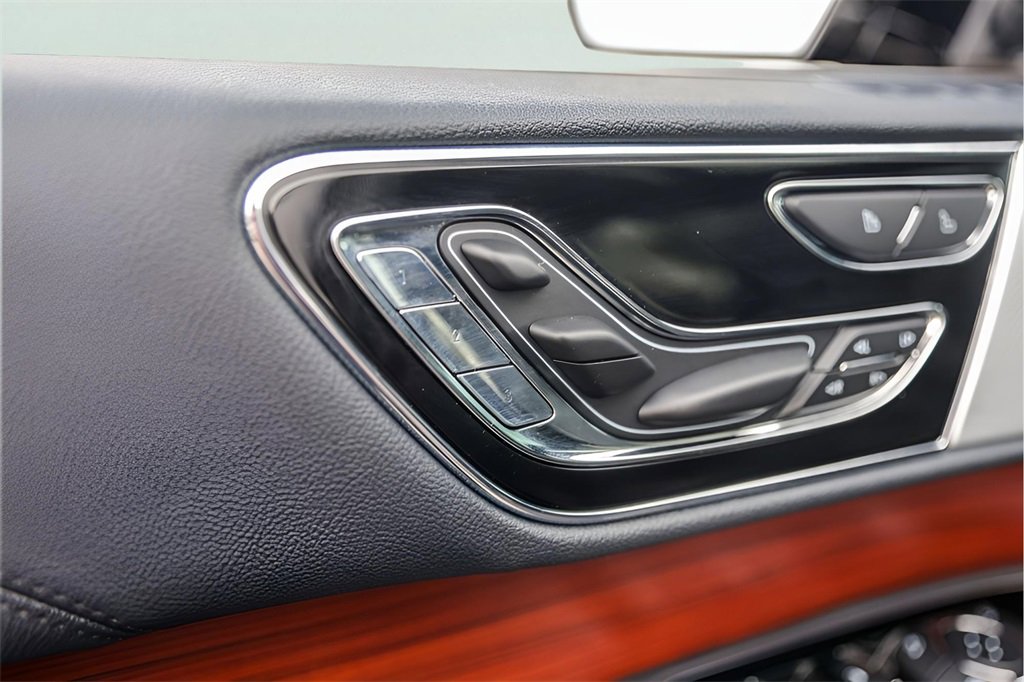 Used 2024 Lincoln Navigator L Reserve image 27