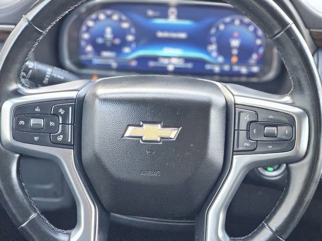 Used 2023 Chevrolet Suburban Premier RWD image 16