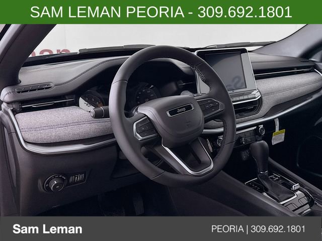 New 2026 Jeep Compass Latitude image 9