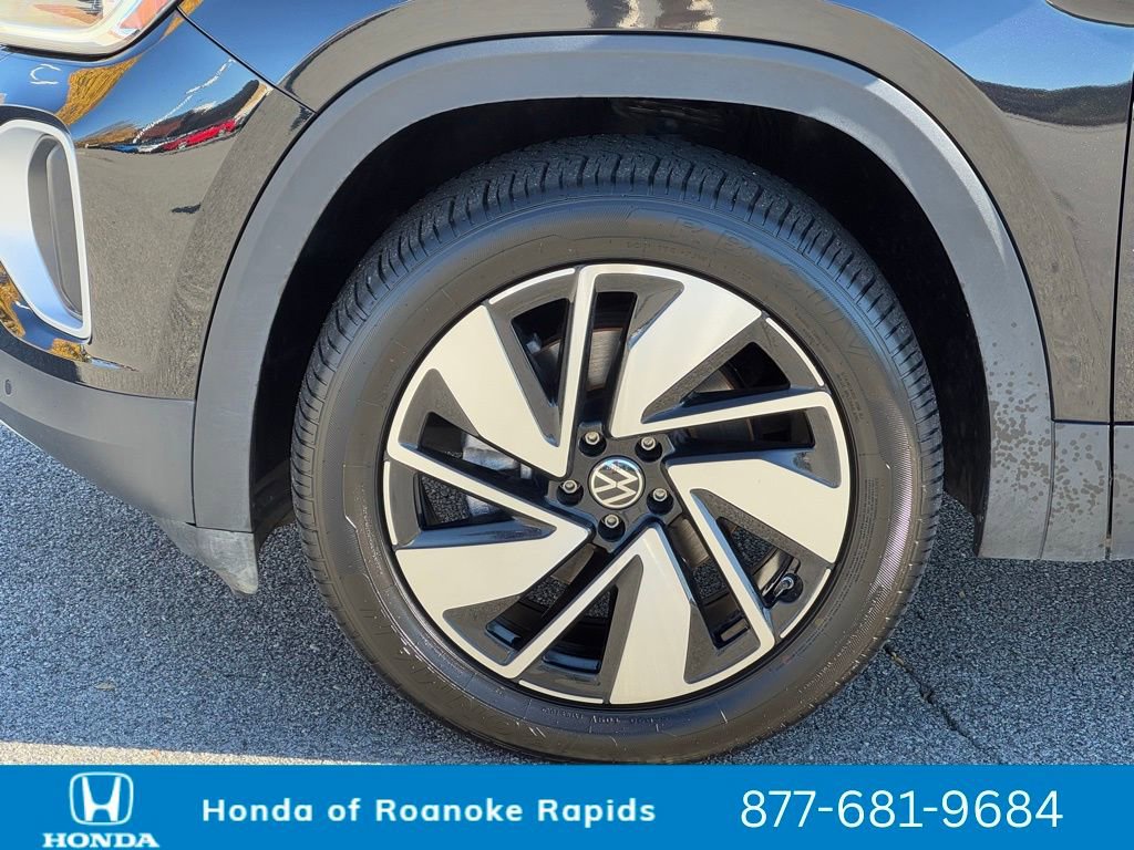 Used 2024 Volkswagen Atlas SE image 36