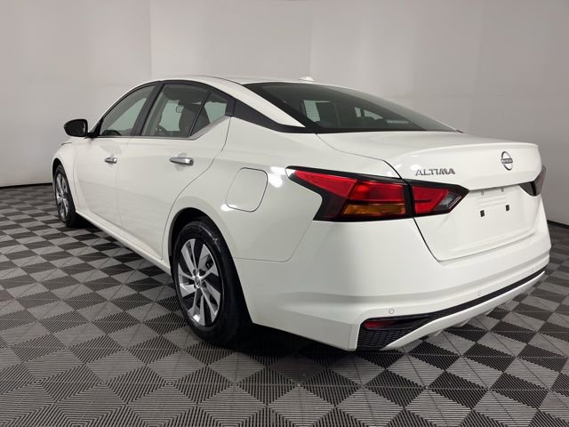 Used 2025 Nissan Altima 2.5 S image 7