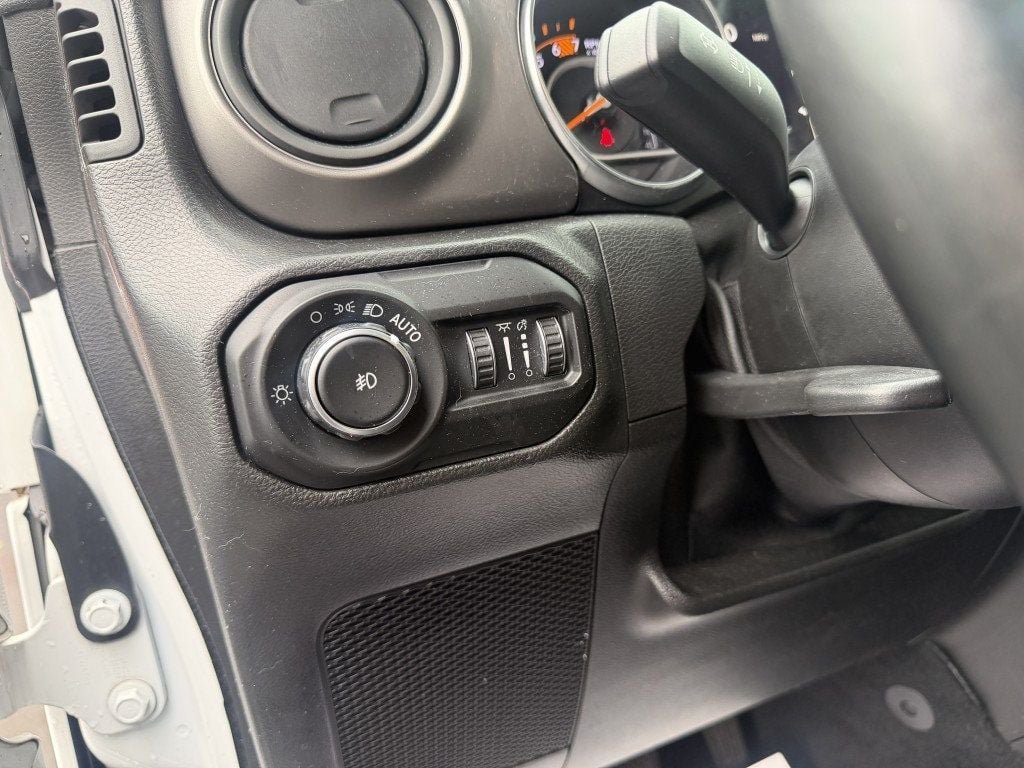 Used 2021 Jeep Wrangler Sport AWD/4WD image 14