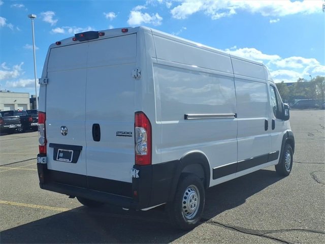 New 2026 RAM ProMaster 2500 w/ Convenience Group image 5