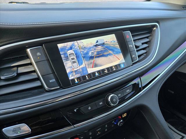 Used 2024 Buick Enclave Avenir w/ Avenir Technology Package image 22
