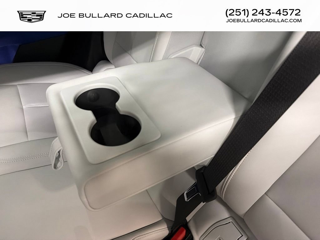 New 2027 Cadillac Optiq Sport w/ LPO, Floor Liner Package AWD/4WD image 19