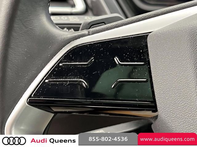 Certified 2022 Audi Q4 e-tron Premium Plus w/ Premium Plus AWD/4WD image 22