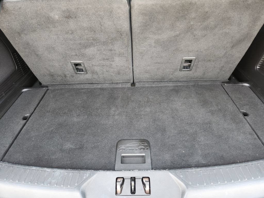 Used 2021 Ford Explorer ST w/ Equipment Group 401A AWD/4WD image 38