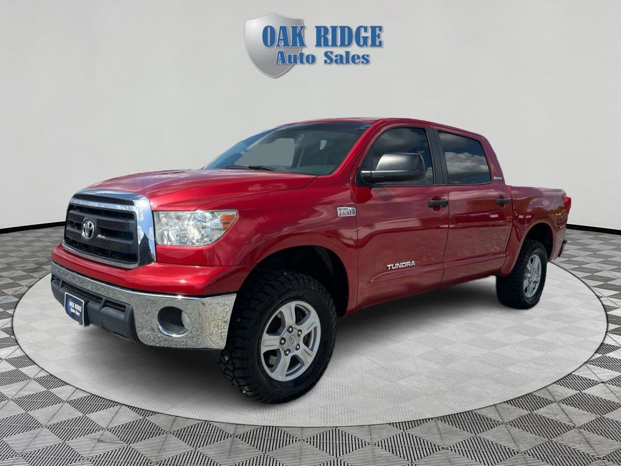 Used 2013 Toyota Tundra 2WD CrewMax w/ SR5 Pkg