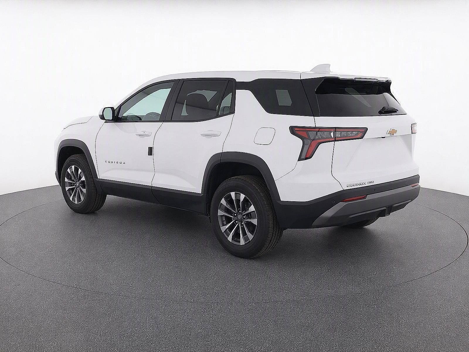 New 2027 Chevrolet Equinox LT AWD/4WD image 4