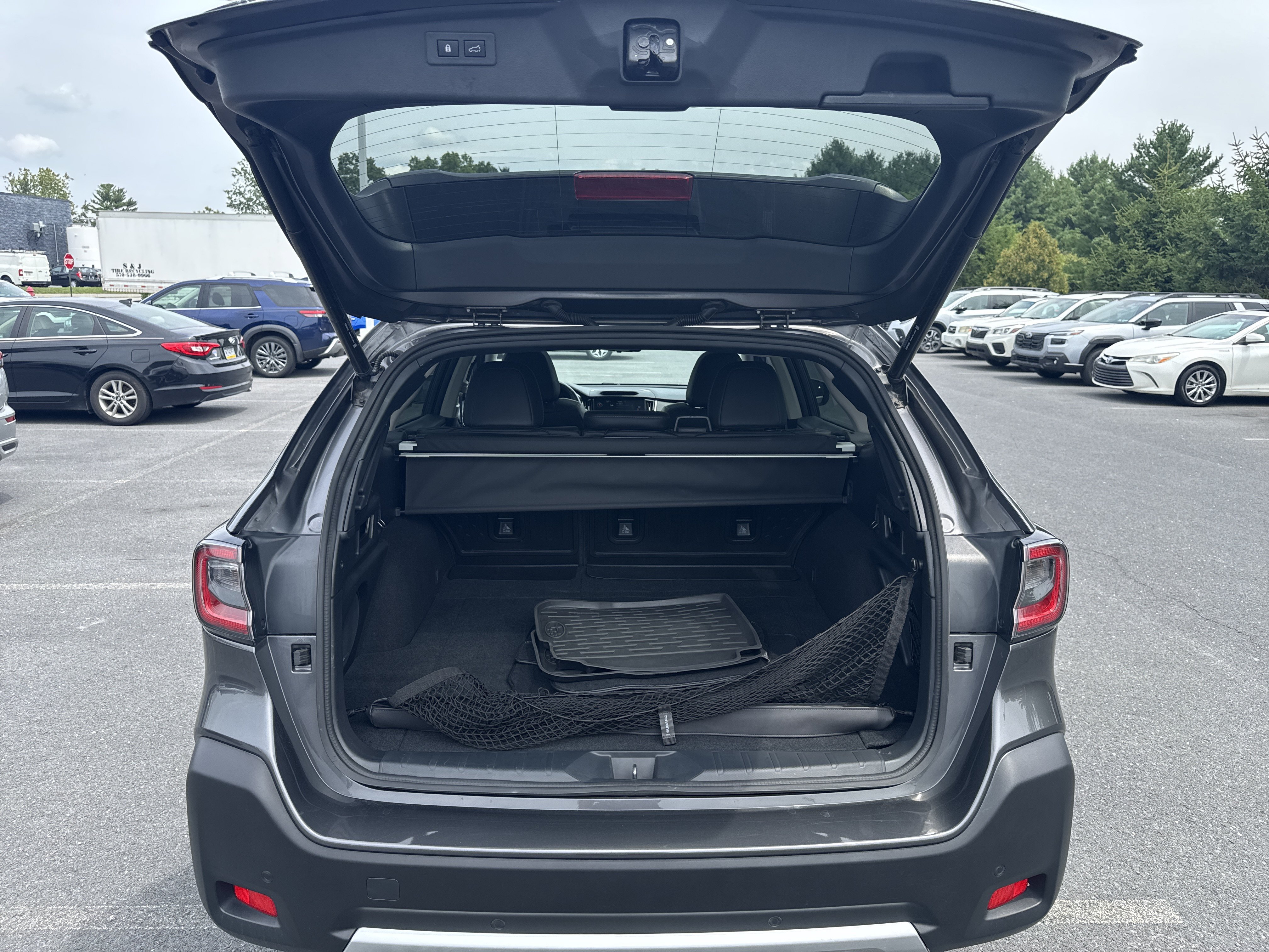 Certified 2023 Subaru Outback Touring AWD/4WD image 33