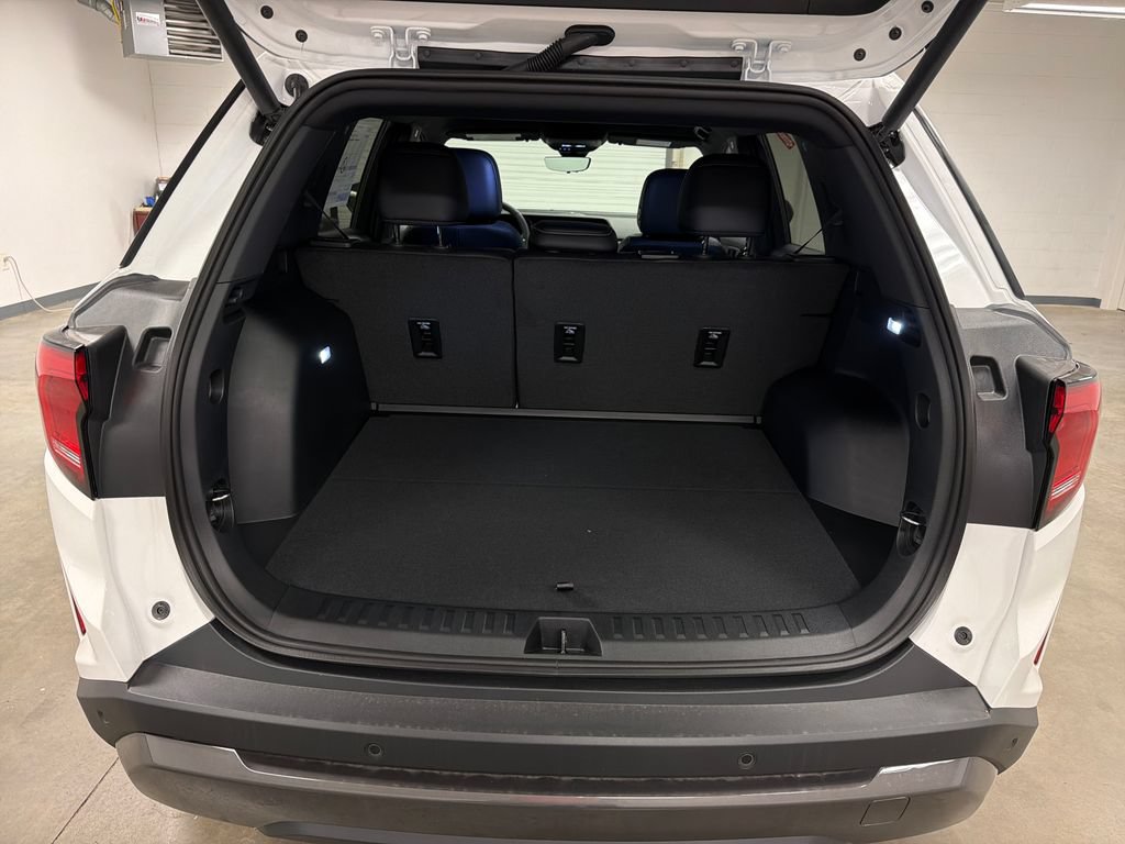 New 2027 GMC Terrain Elevation w/ Elevation Premium Package FWD image 14