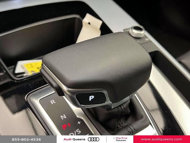 Used 2025 Audi Q5 2.0T Premium Plus w/ Premium Plus Package AWD/4WD image 32