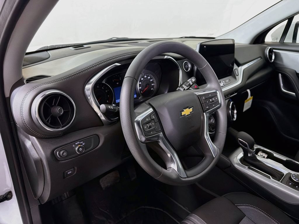 New 2026 Chevrolet Blazer LT w/ LPO, Floor Liner Package AWD/4WD image 9