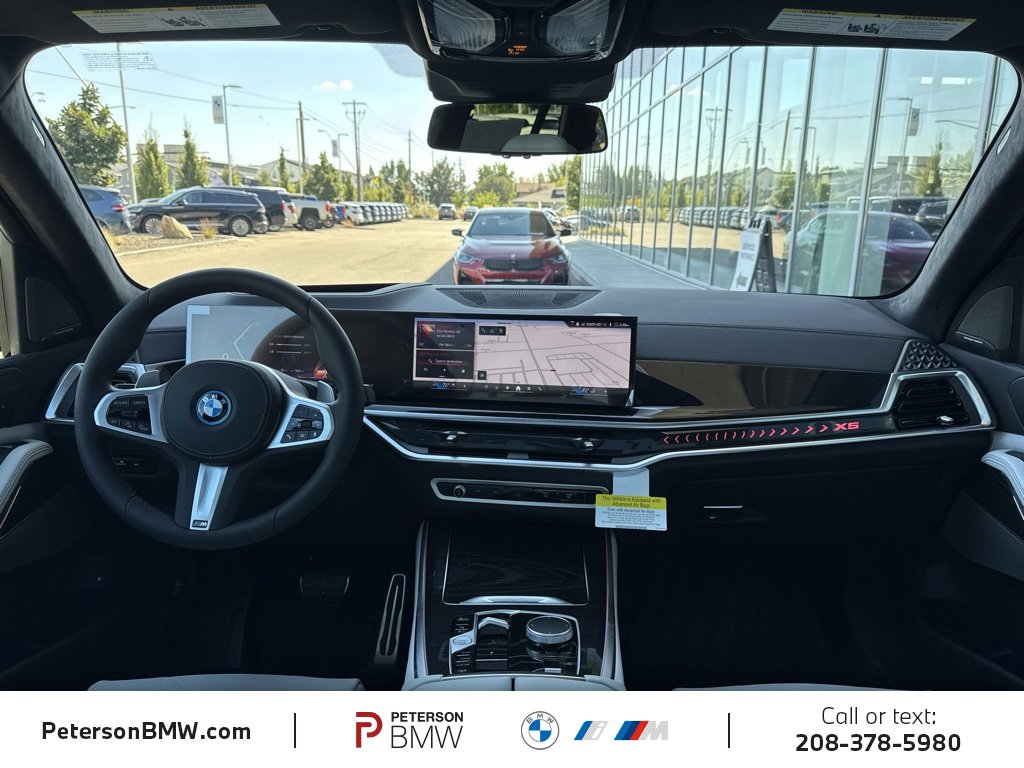 New 2026 BMW X5 xDrive50e w/ M Sport Package image 2