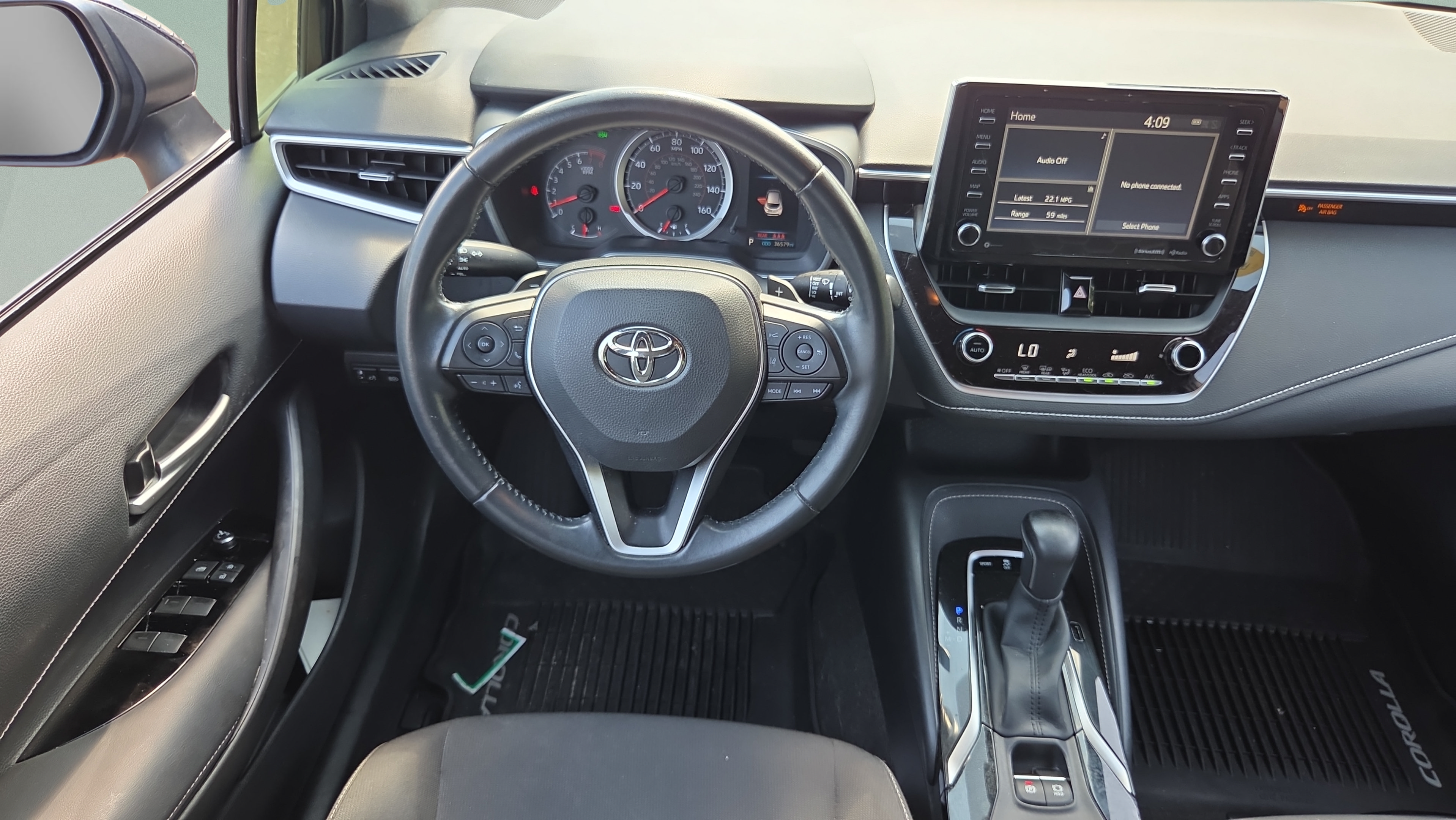 Used 2019 Toyota Corolla SE w/ SE Option Package FWD image 11
