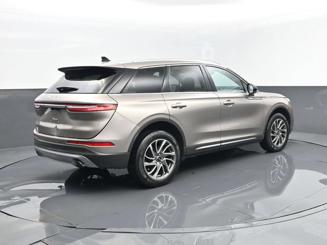 Used 2021 Lincoln Corsair AWD w/ Equipment Group 101A image 27