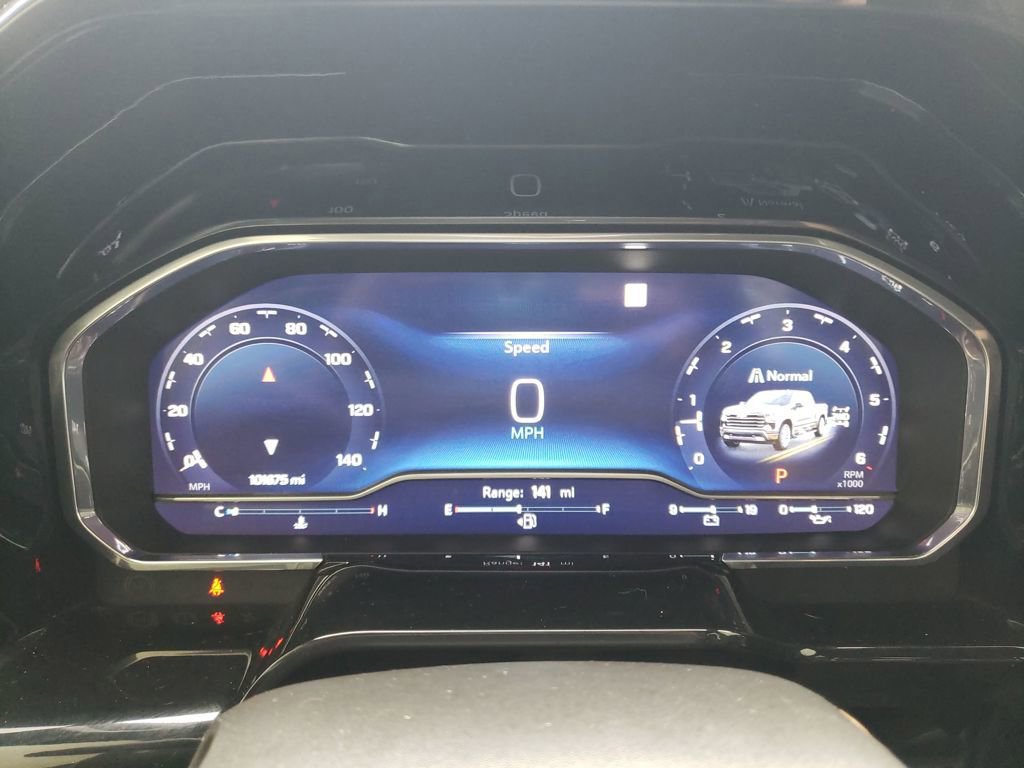 Used 2022 Chevrolet Silverado 1500 High Country w/ Technology Package image 16