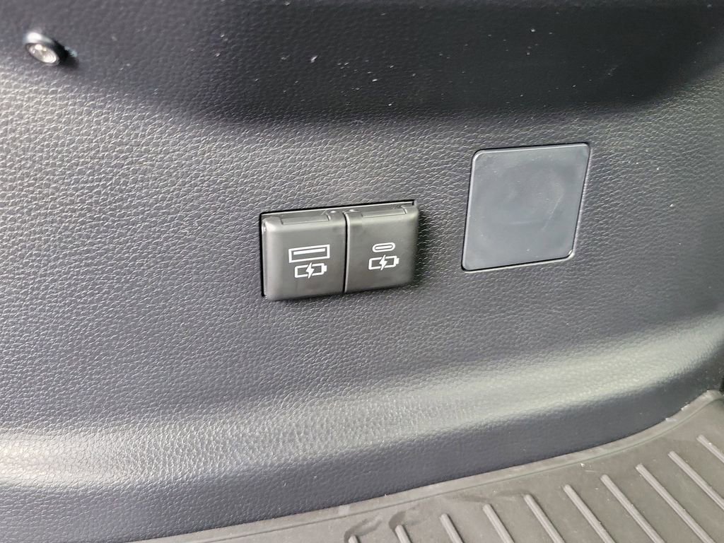 New 2026 Toyota Tundra Limited image 13