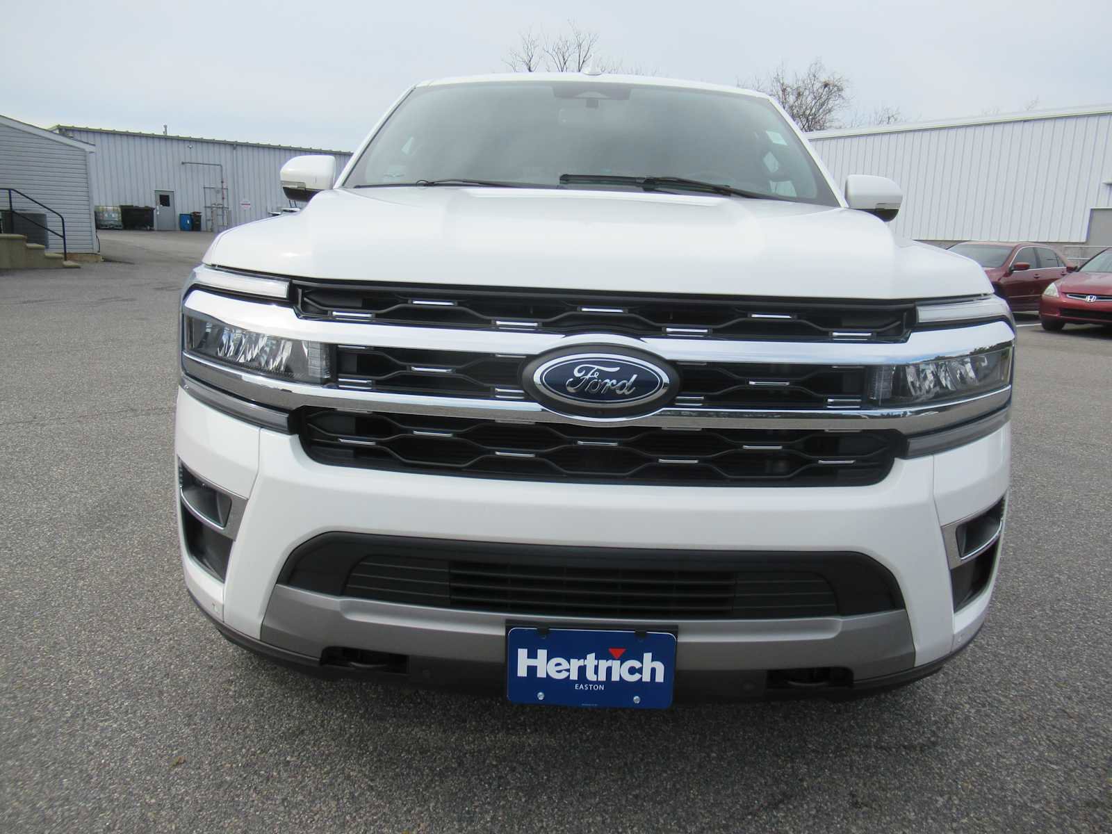 Used 2022 Ford Expedition Max Limited image 2