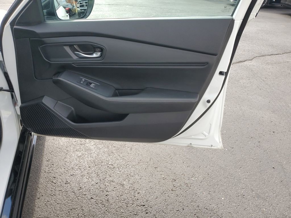 Certified 2023 Honda Accord Sport image 31